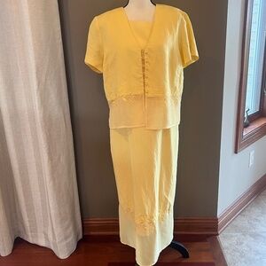 Worthington Yellow two -piece linen blend embroidered maxi dress , Size 12